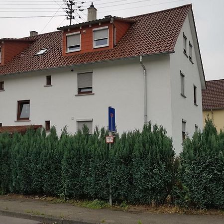 Outletcity Ferienwohnung Apartment 2 Metzingen  Zewnętrze zdjęcie