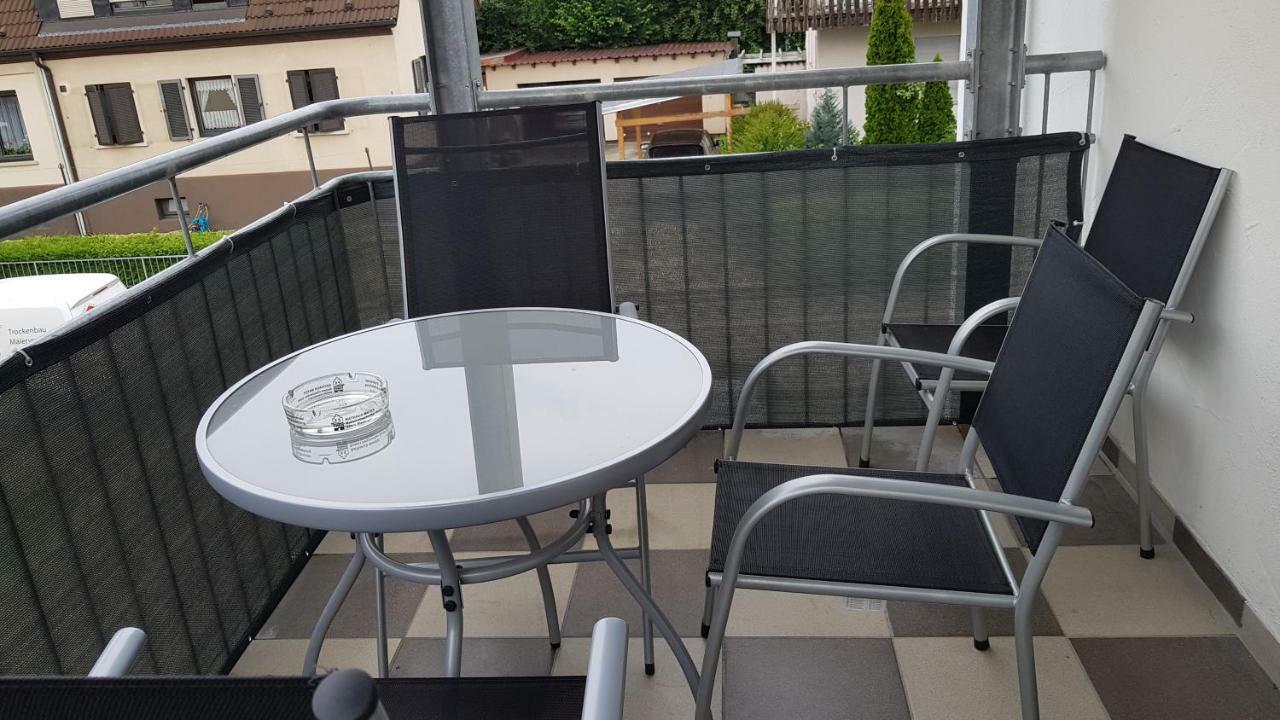 Outletcity Ferienwohnung Apartment 2 Metzingen  Zewnętrze zdjęcie