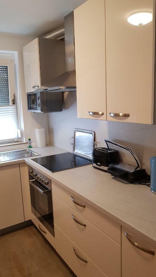 Outletcity Ferienwohnung Apartment 2 Metzingen  Zewnętrze zdjęcie